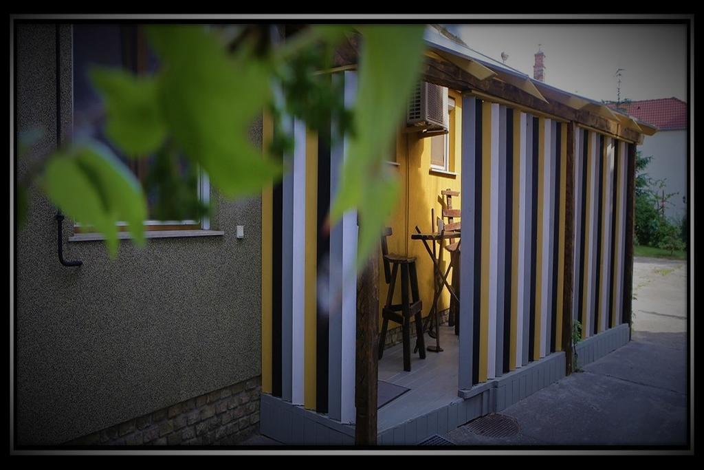 Apartmán Happy Colours In Old Town Kecskemét Exteriér fotografie